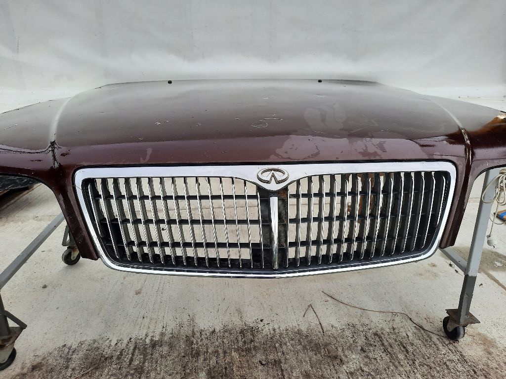 Капот к Infiniti Q 1998
