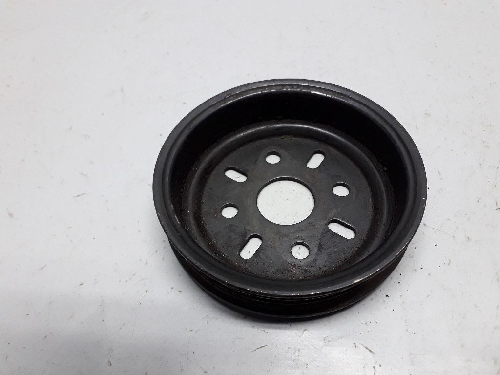 Шкив помпы к Nissan Almera 1998