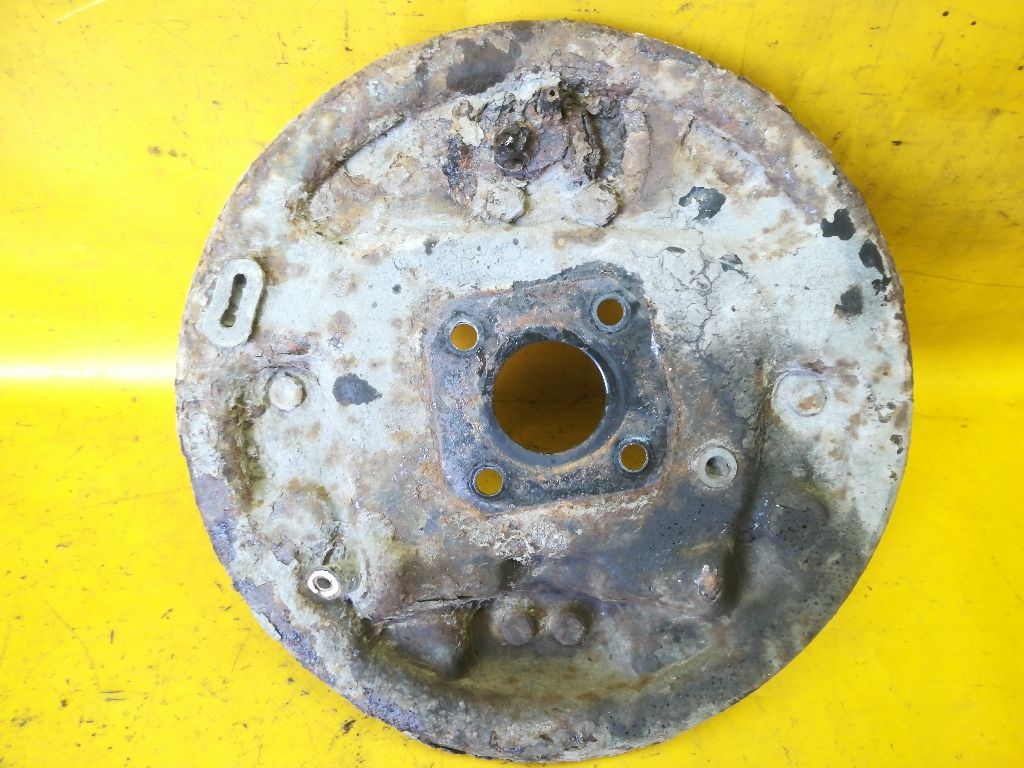 Диск опорный тормозной к Renault Rapid 1993