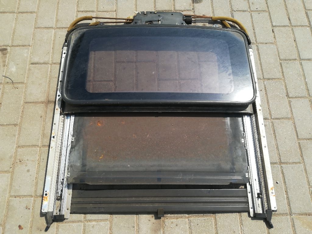 Люк к Mazda Xedos 9 1994
