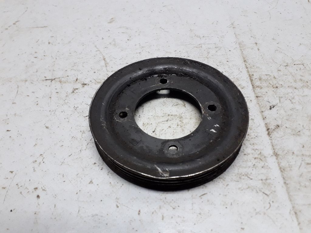 Шкив помпы к Mazda 626 1998