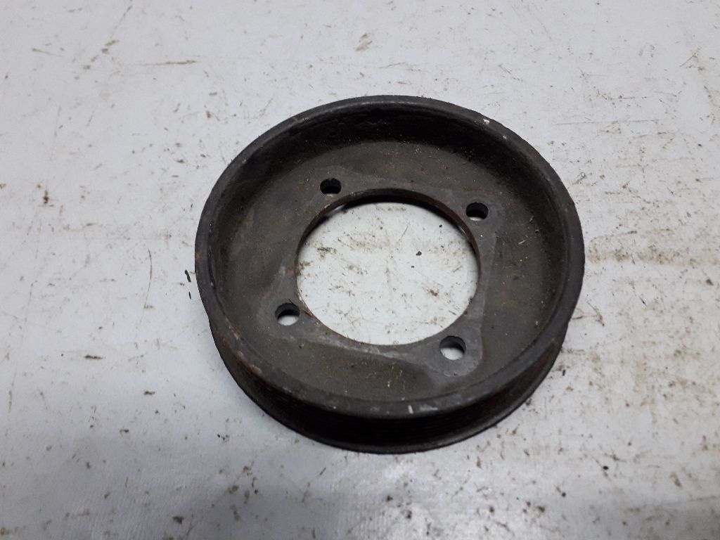Шкив помпы к Ford Escort 1995