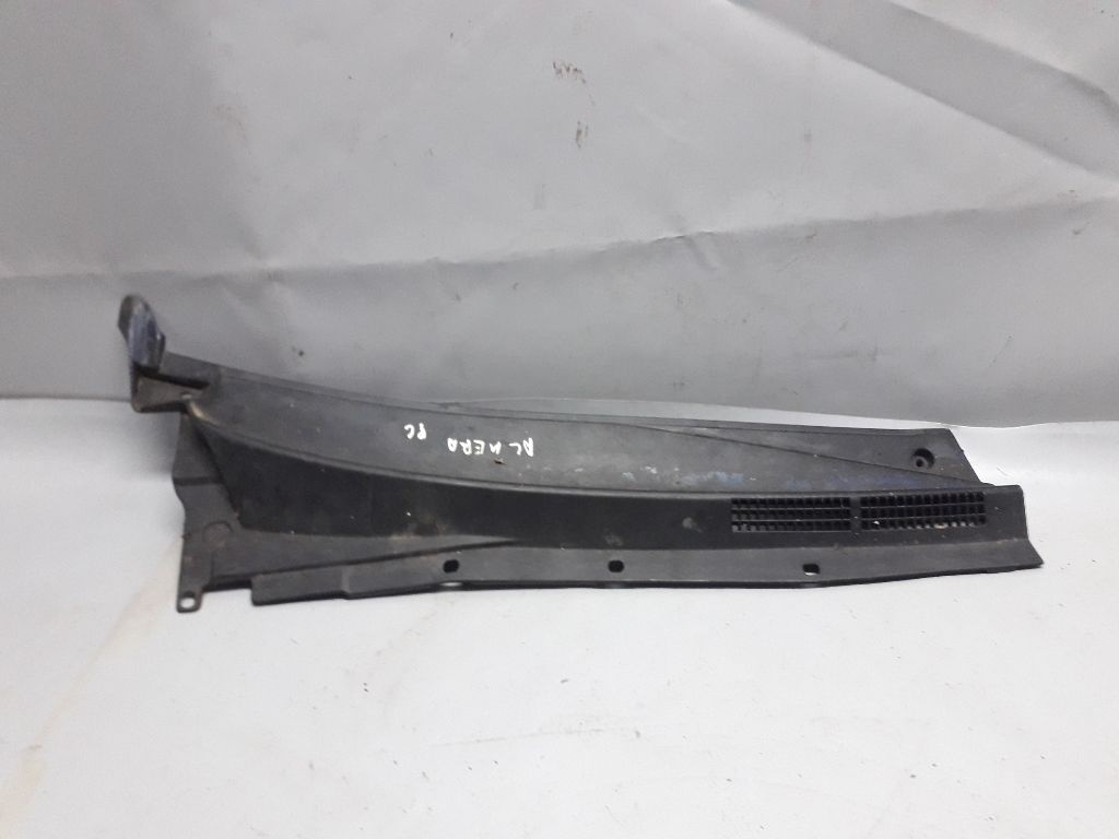 Дождевик к Nissan Almera 1996