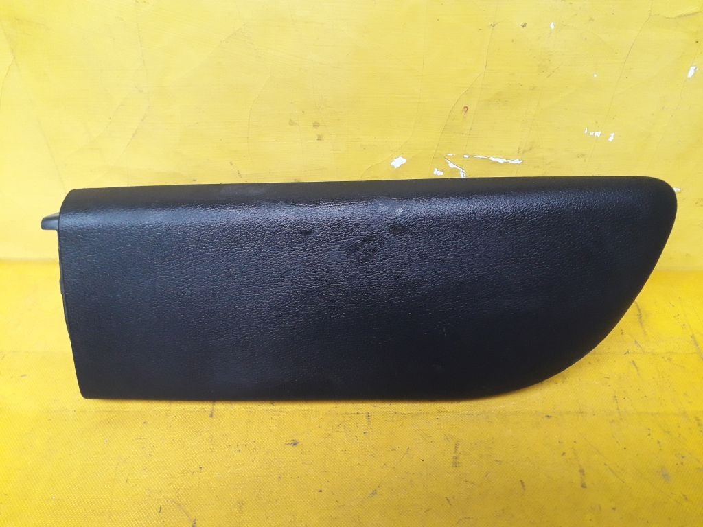 Бардачок к Audi A6 2003