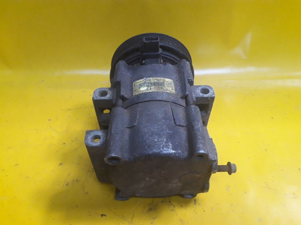 Компрессор кондиционера к Ford Focus 2004