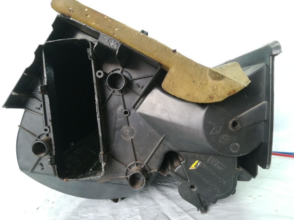 Корпус отопителя (печки) к Renault Megane 1996