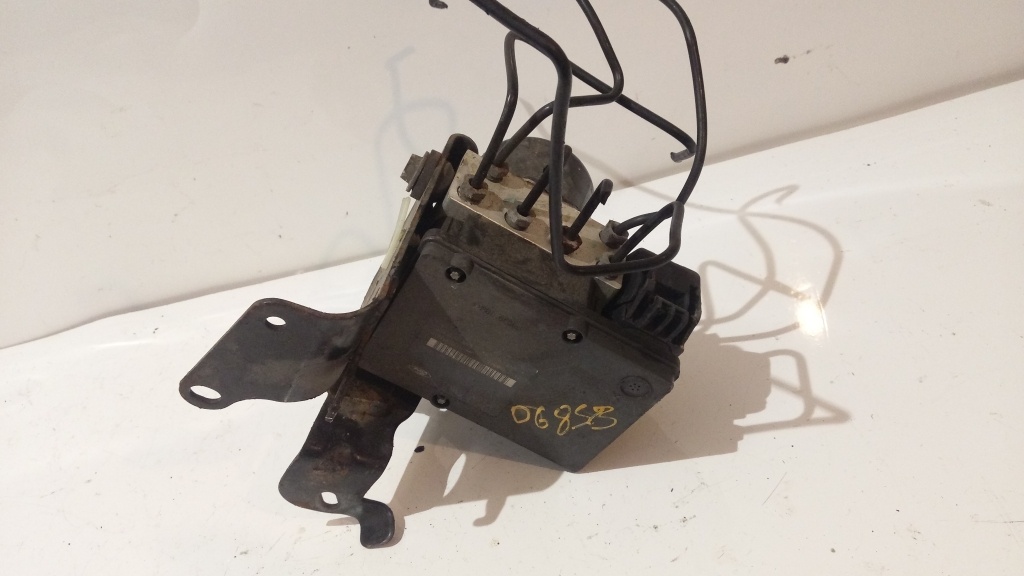 Блок ABS к Mazda Tribute 2004