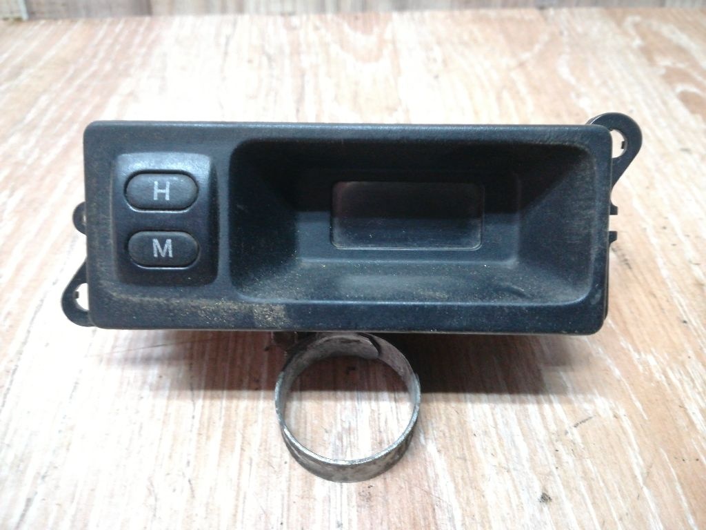 Часы к Rover 400 1998