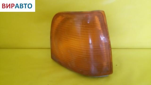 Поворотник правый к Audi 100 1990
