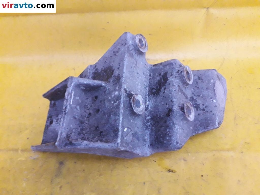 Кронштейн к Ford Windstar 2002