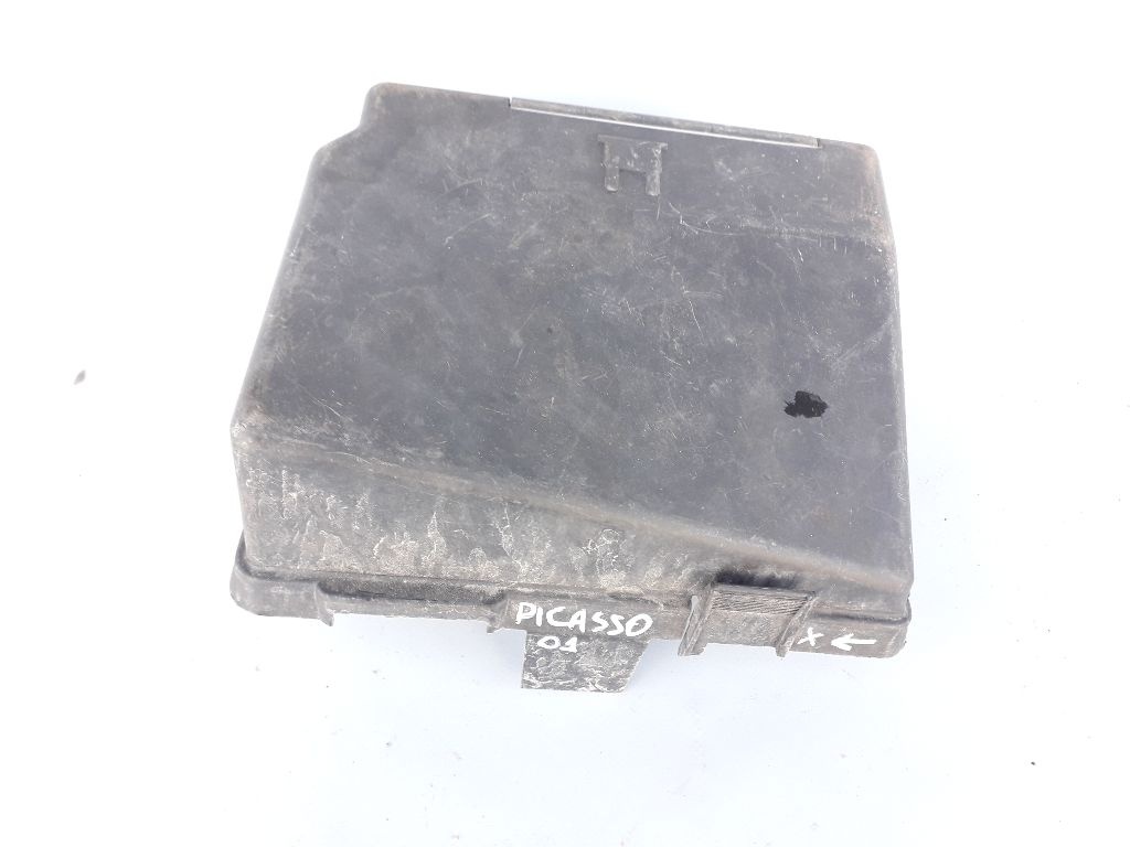 Блок предохранителей к Citroen C3 2001
