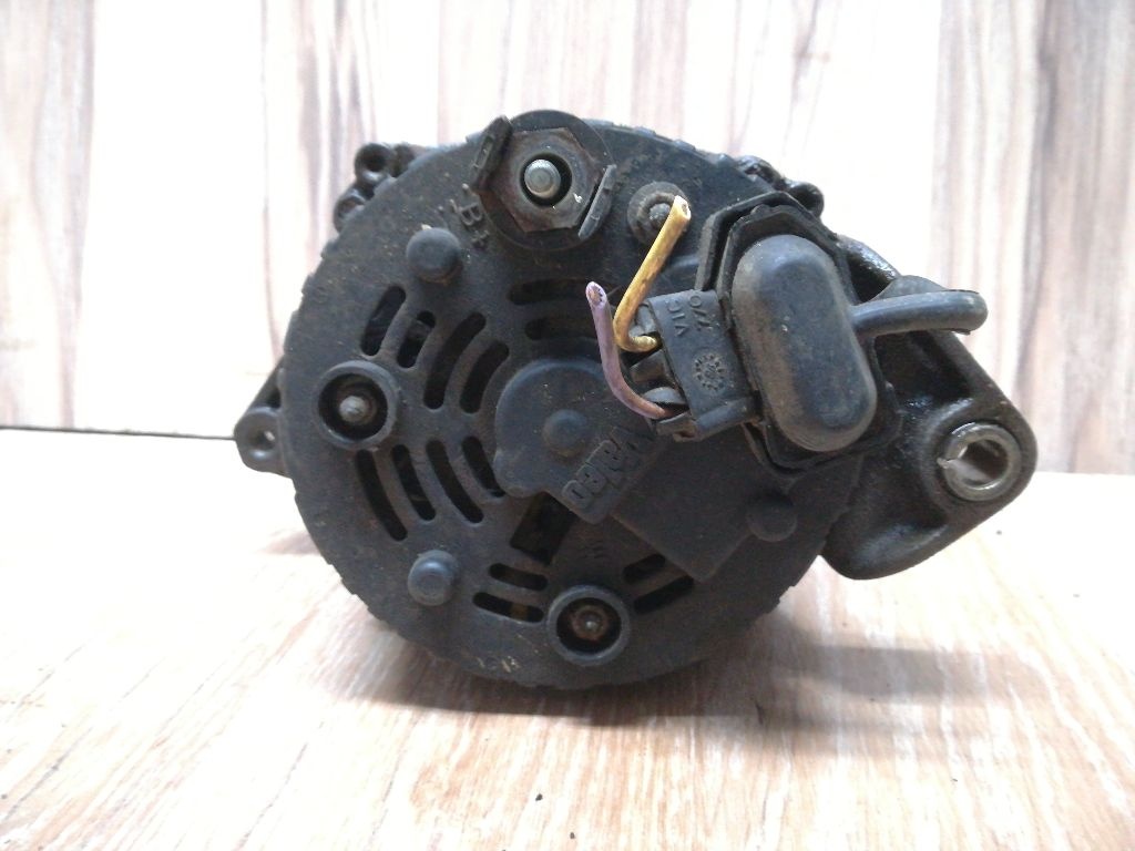 Генератор к Renault Megane 1996