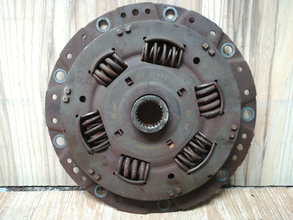 Демпфер к Audi A6 2007