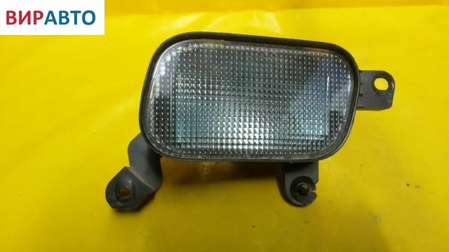 Фонарь противотуманный правый к Mazda 323 1996