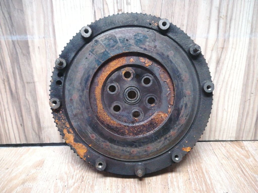 Маховик к Mazda 626 1995