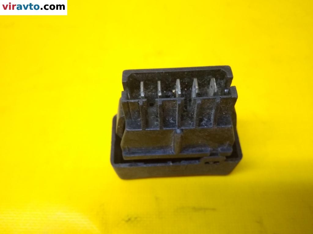 Кнопка противотуманных фар к Renault 21 1990