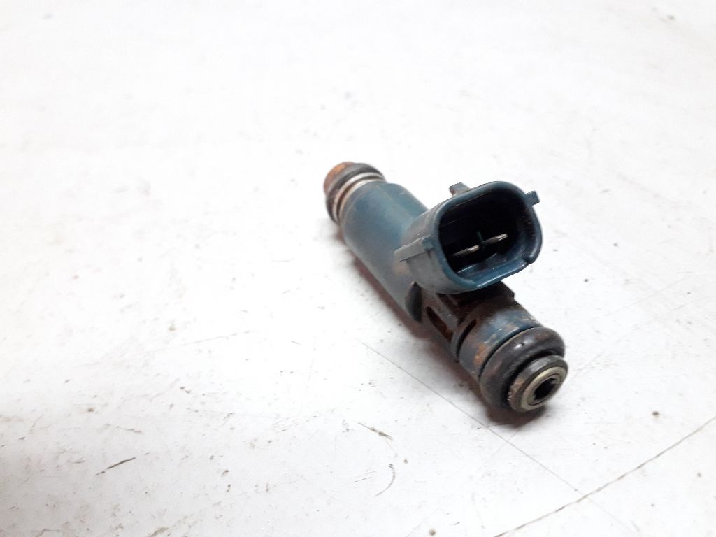 Форсунка к Nissan Altima 2004