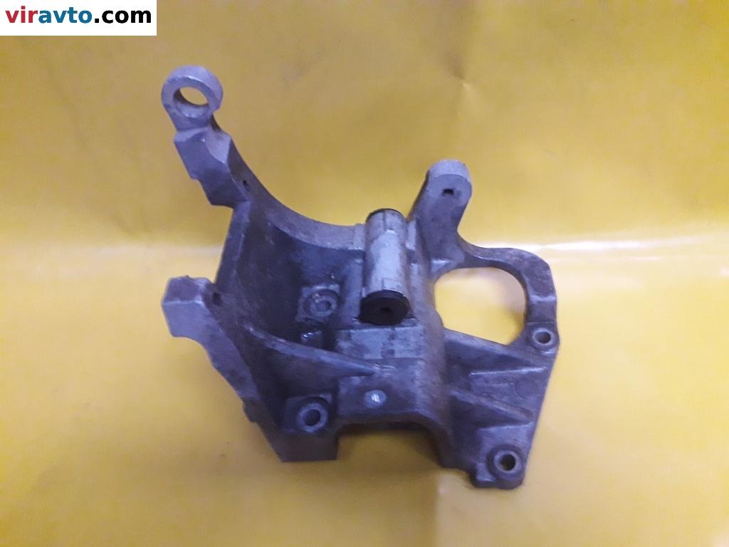 Кронштейн генератора к Ford Escort 1998