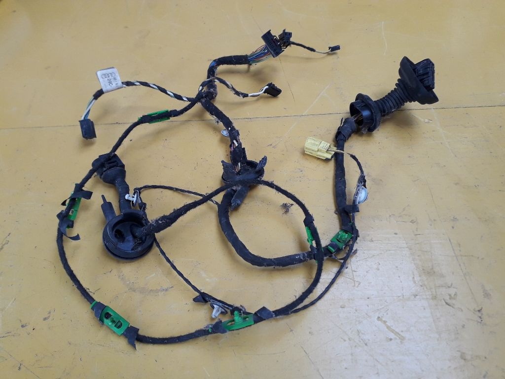 Проводка двери к Audi A6 2005
