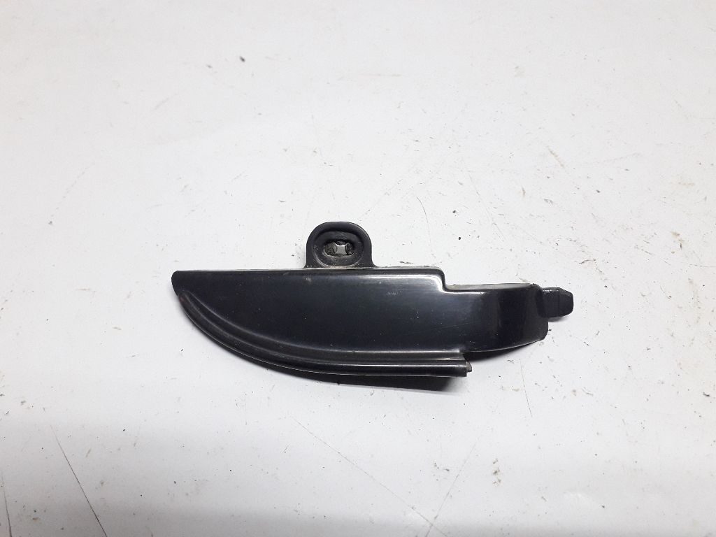 Пластик к Chrysler Voyager 1999