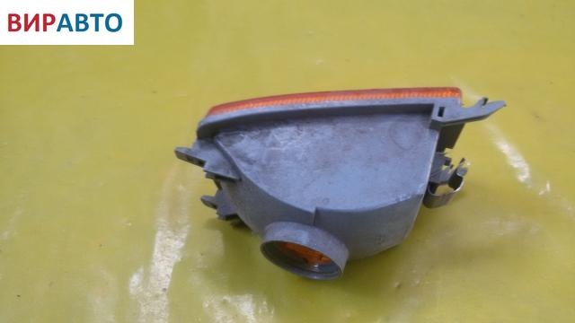 Поворотник левый к Volkswagen Golf 1994