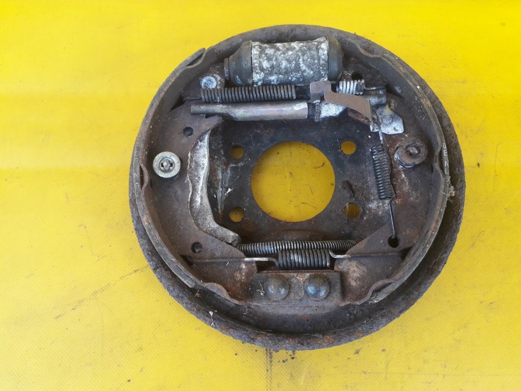 Диск опорный тормозной к Hyundai Pony 1993
