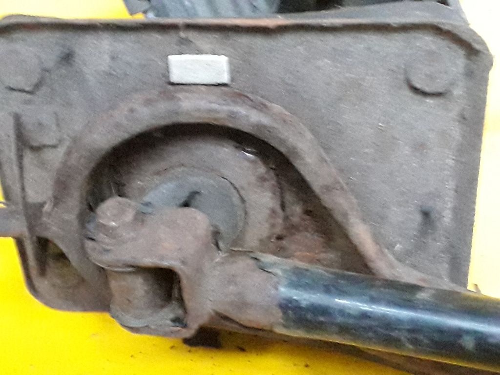 Кулиса к Mazda 626 1998