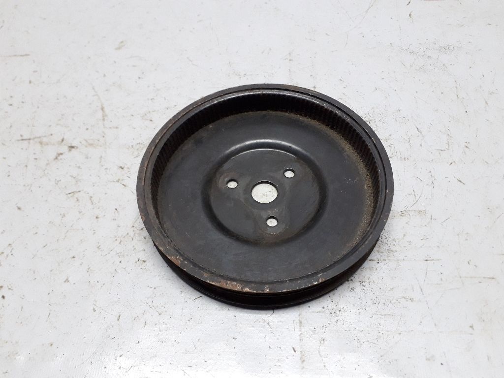 Шкив помпы к Kia Rio 2001