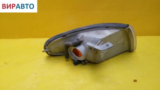 Поворотник левый к Hyundai Genesis 1996