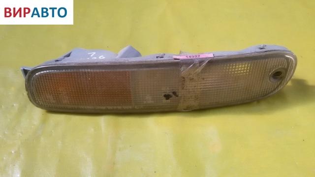 Поворотник левый к Mazda 323 1997