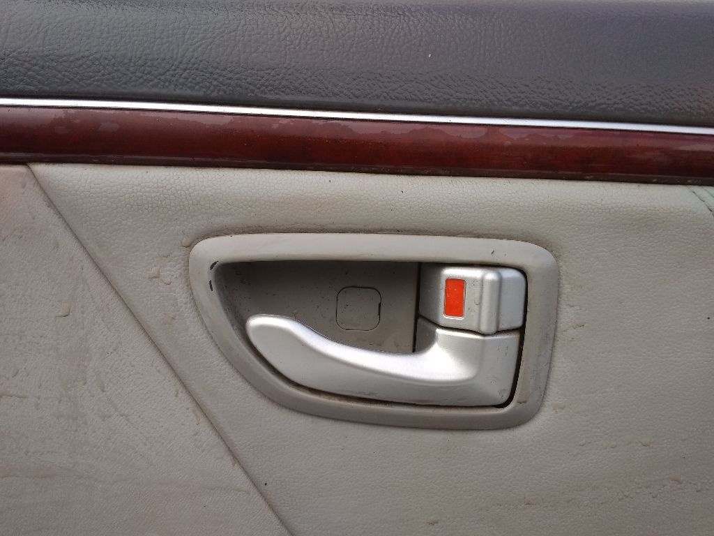 Ручка внутренняя задняя правая к Hyundai Grandeur 2007