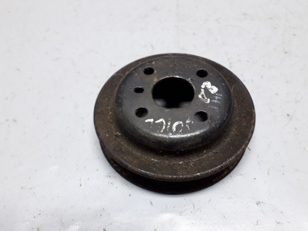 Шкив помпы к Kia Joice 2001