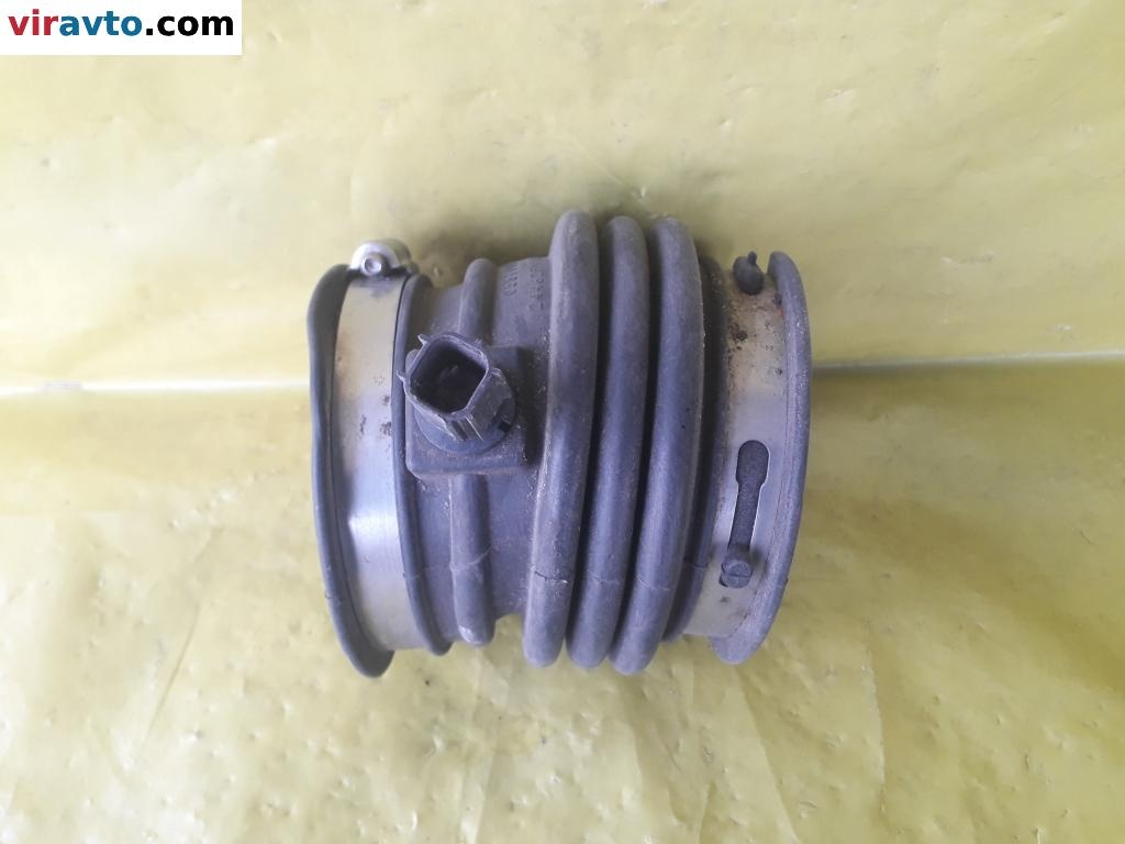 Воздуховод к Chrysler Pacifica 2006