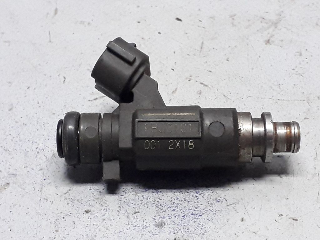 Форсунка к Nissan Altima 2004