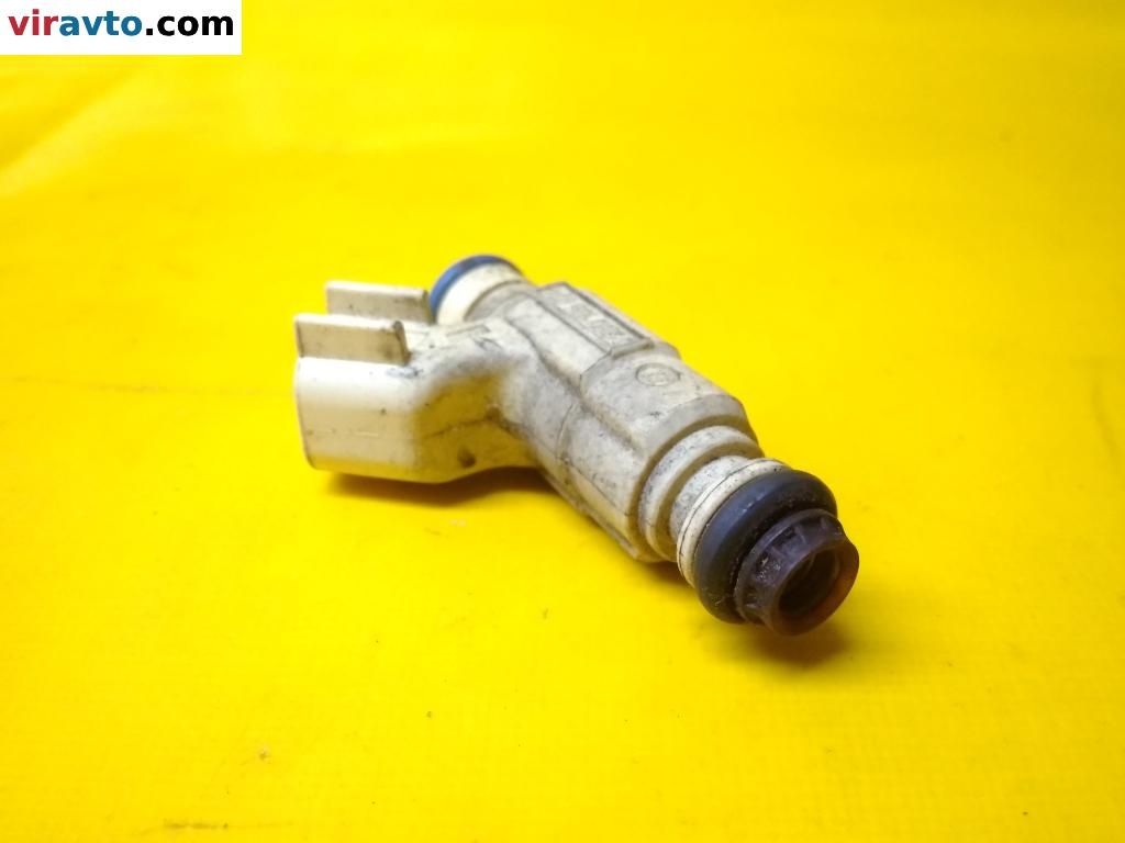 Форсунка к Ford Focus 2000