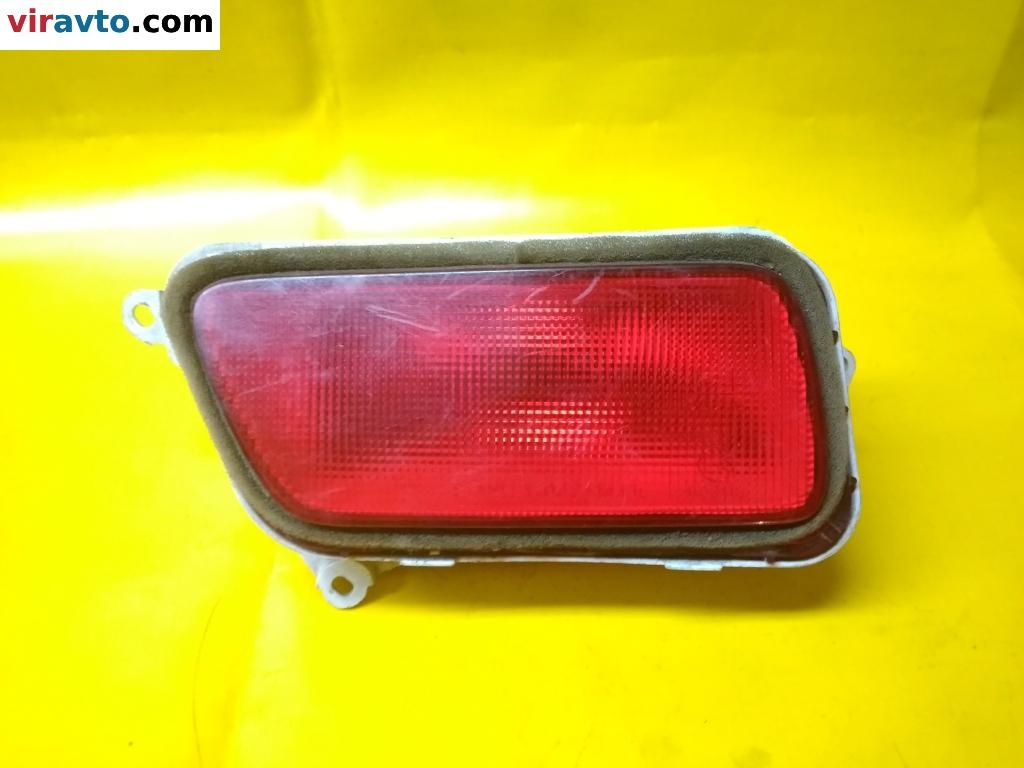 Фонарь противотуманный левый к Mazda 323 1995