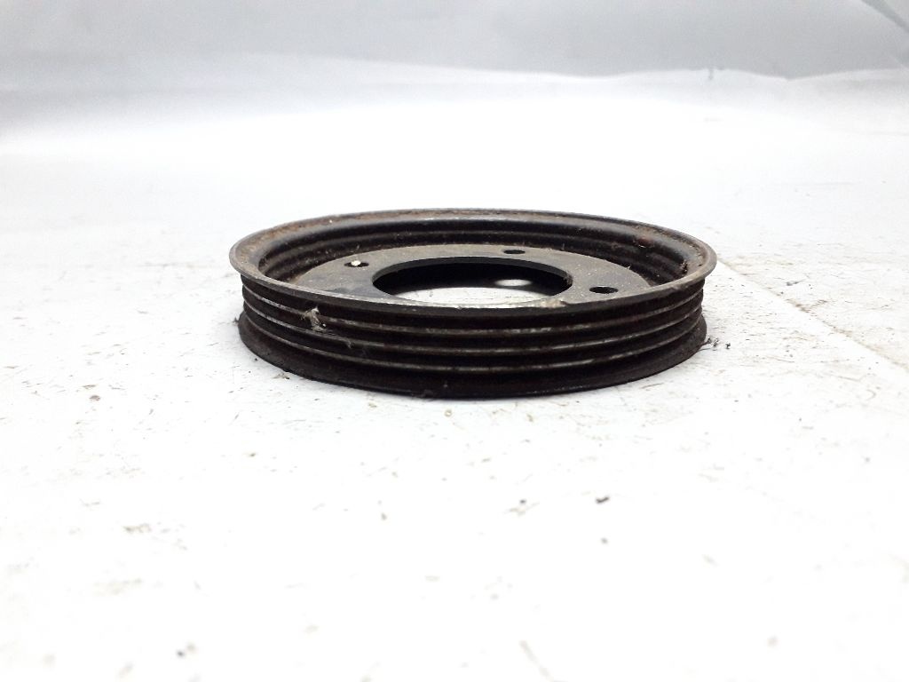 Шкив помпы к Mazda 626 1998