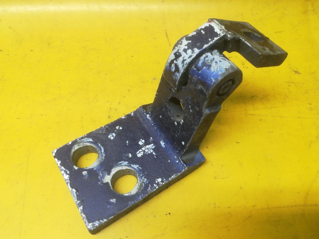 Петля двери к SEAT Cordoba 1995