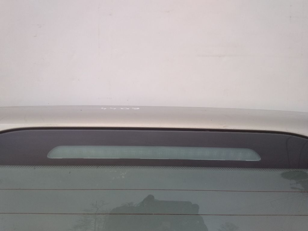 Стоп-сигнал к Volvo V70 2001