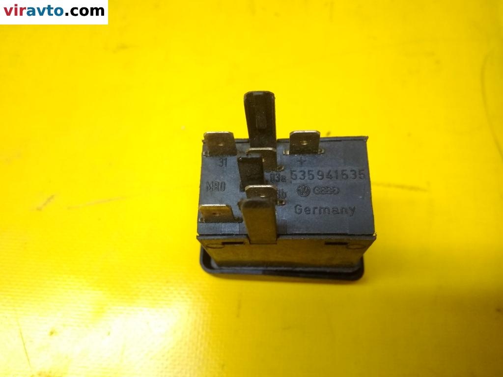 Кнопка противотуманных фар к Volkswagen Passat 1990