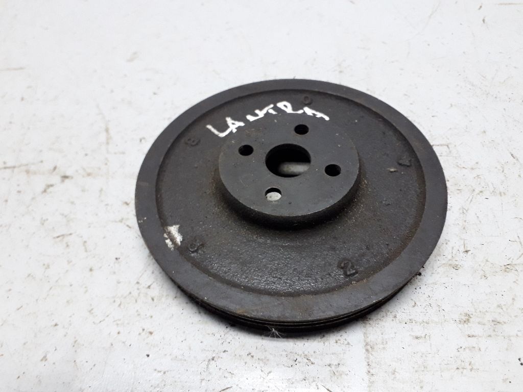 Шкив помпы к Hyundai Lantra 1993
