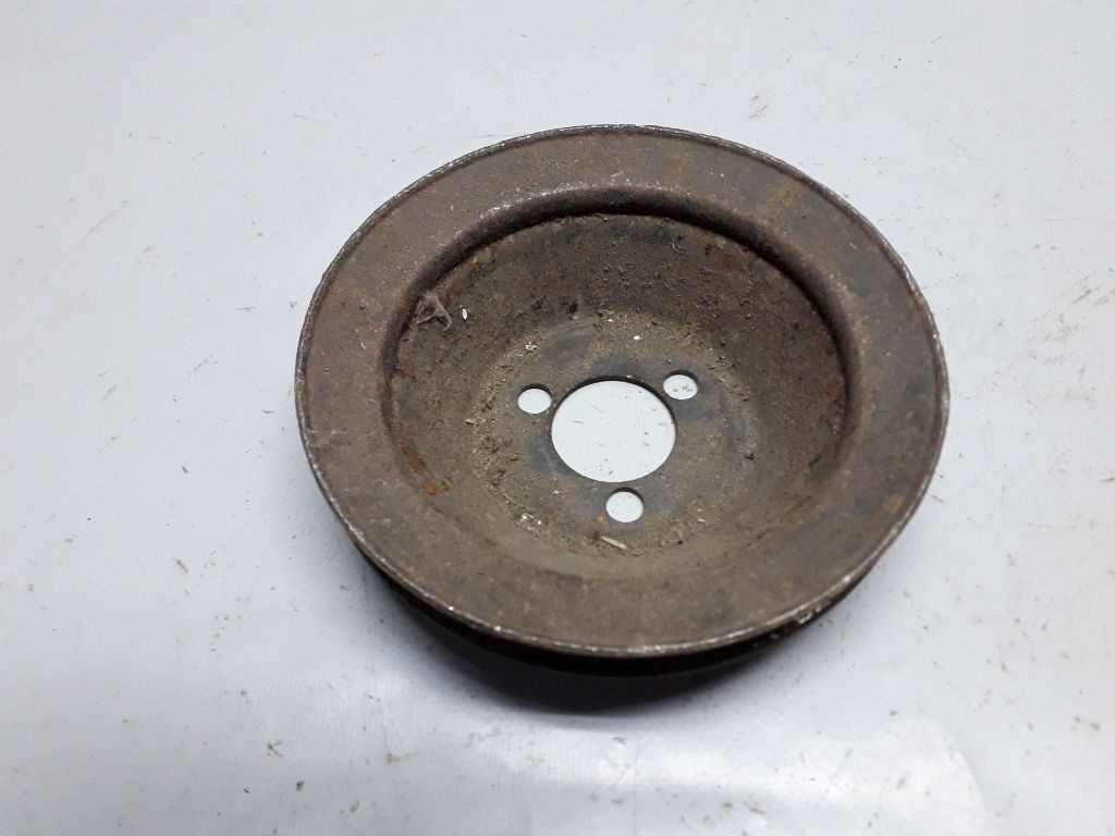 Шкив помпы к Volkswagen Golf 1990