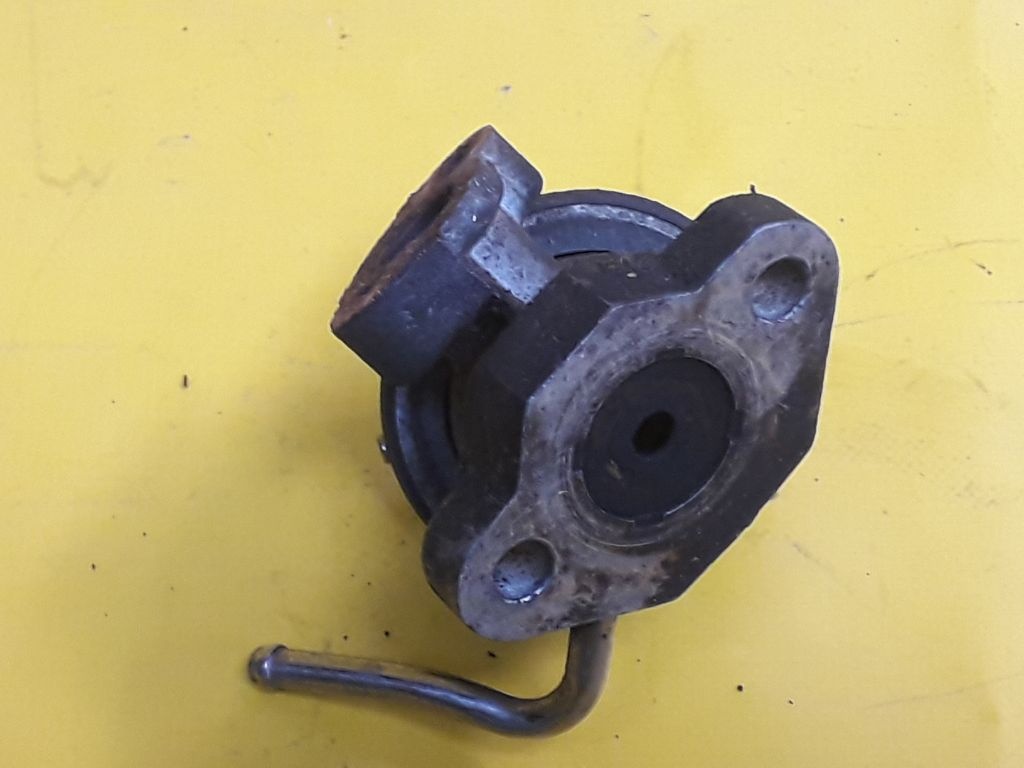 Клапан EGR к Dodge Neon 1999