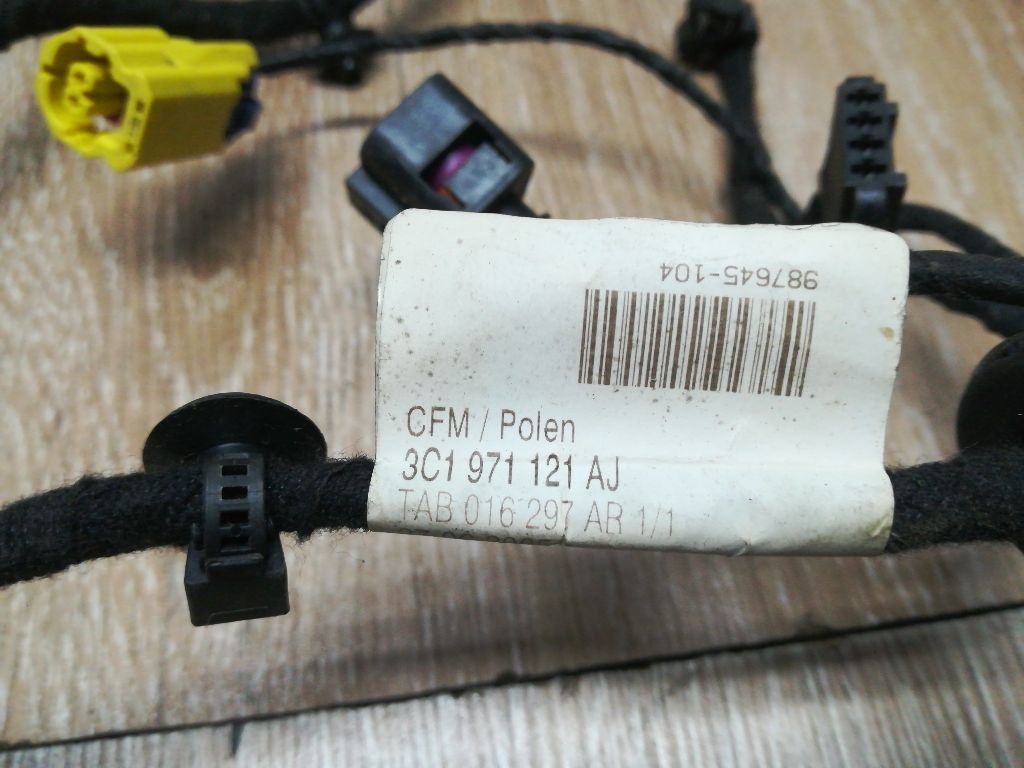 Проводка двери к Volkswagen Passat 2006