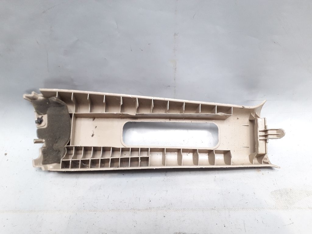 Обшивка стойки к Mazda 6 2005