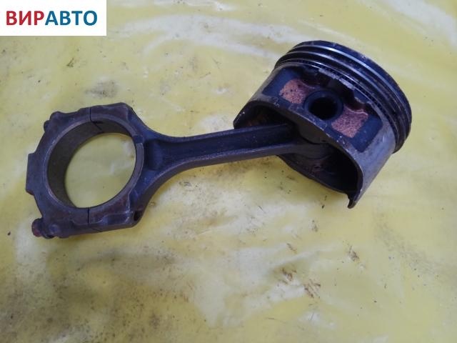 Поршень к Mazda Xedos 9 1996