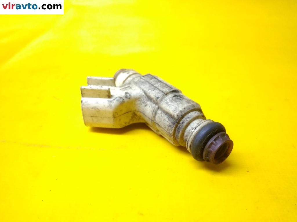 Форсунка к Ford Focus 2000