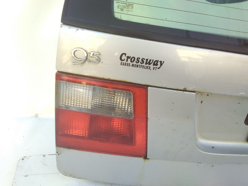 Фонарь крышки багажника левый к Saab 9-5 2003