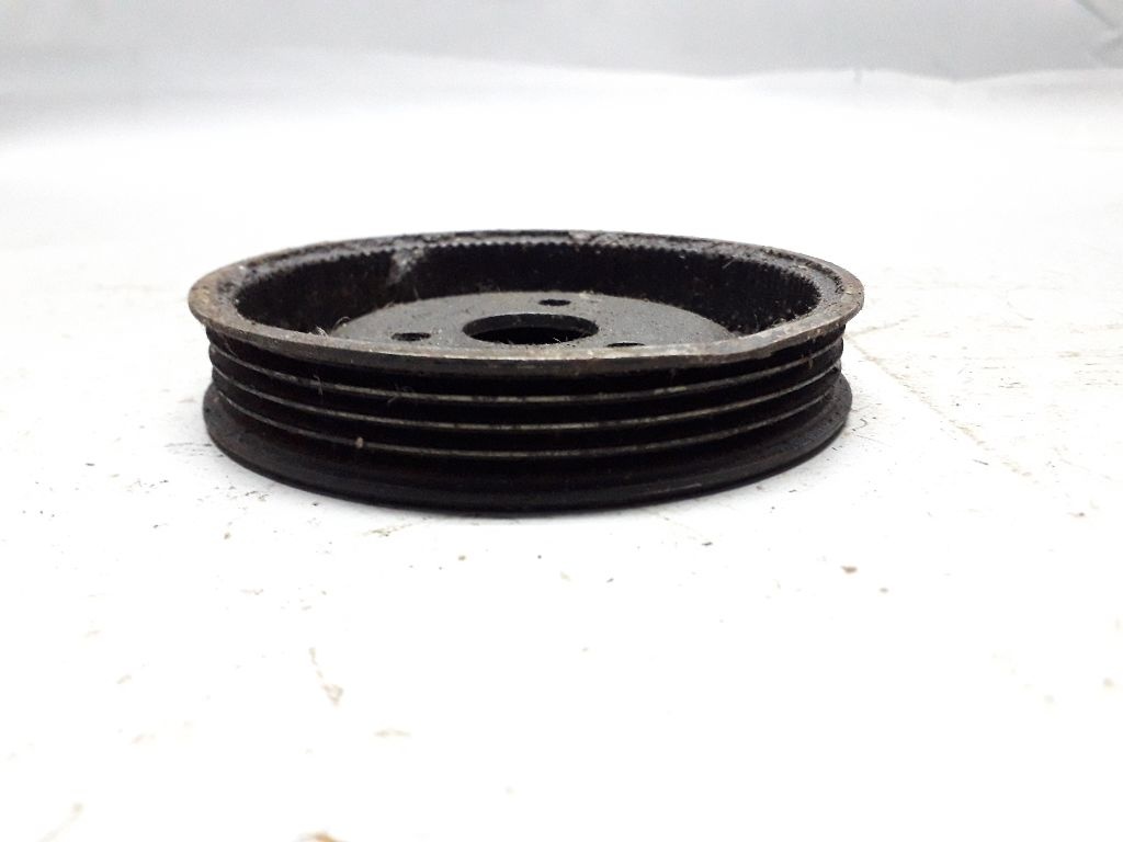 Шкив помпы к Kia Clarus 1999