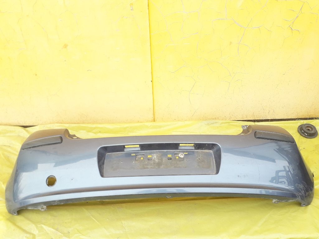 Бампер задний к Renault Clio 2006